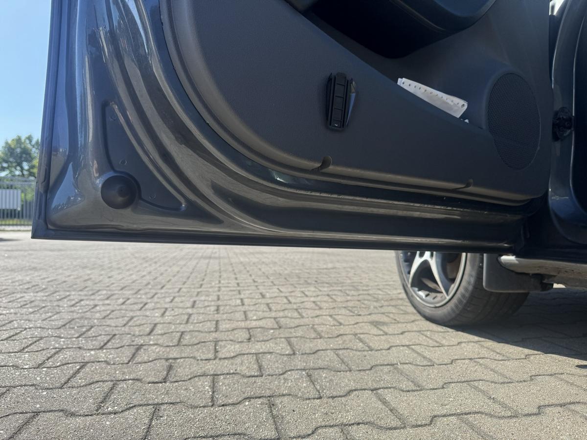 Seat Ibiza ST 6J original T&uuml;r vorne links 5-T&uuml;rer LX7R Monsungraumetallic Rohbau Bj.2012